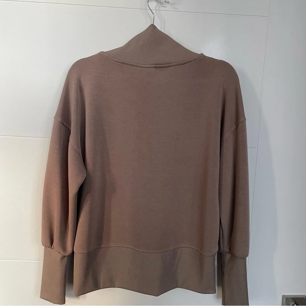 🌟TWO PIECE🌟Light Brown Lounge Set, Small - Picture 5 of 8